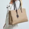 screenshot Palvina Beige Bag