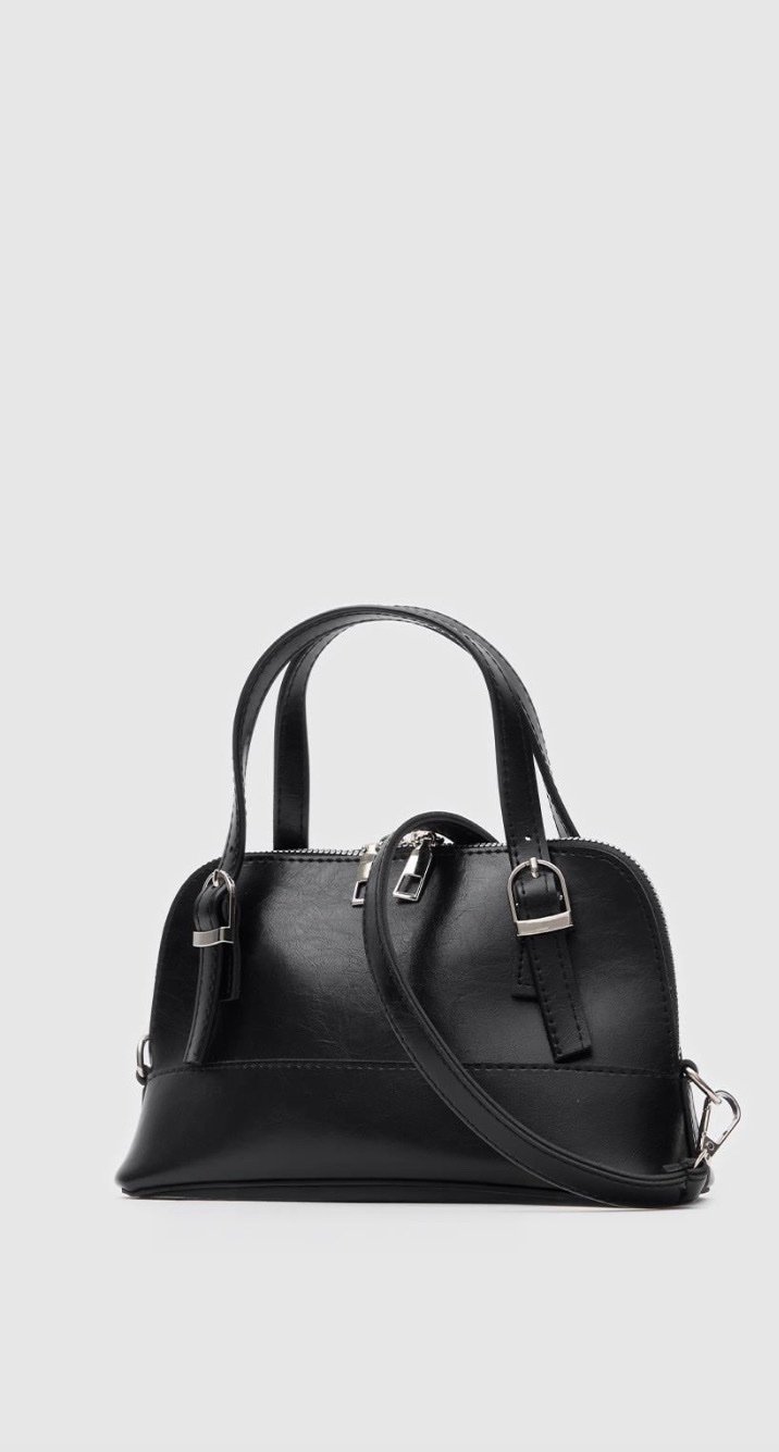 screenshot-13 Ribbon Black Bag