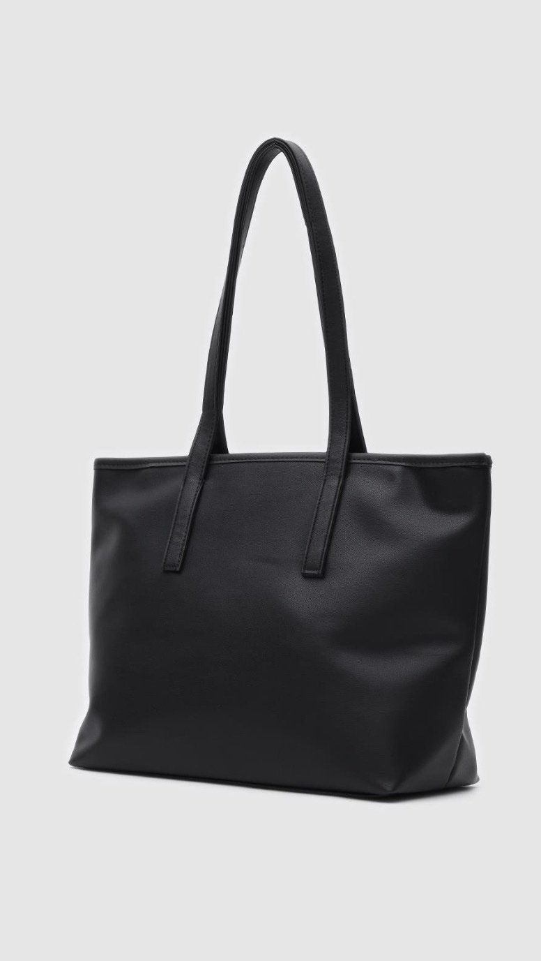 screenshot-29 Golden Black Bag