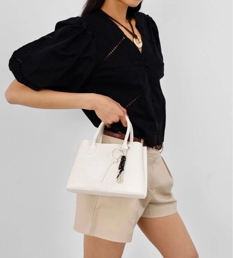 Zofy Creamy Bag + Charm