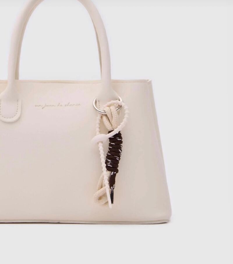 Zofy Creamy Bag + Charm
