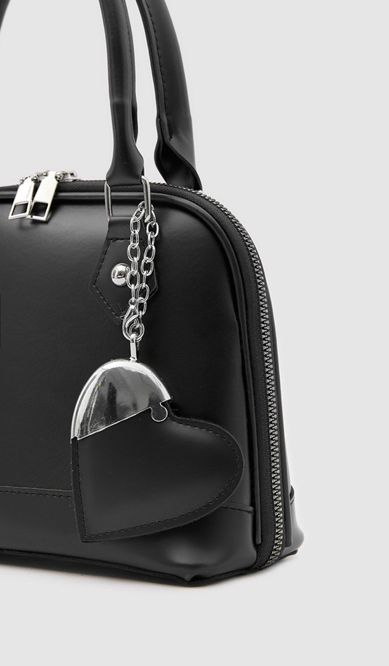 screenshot-91 Stella Black Bag + Charm