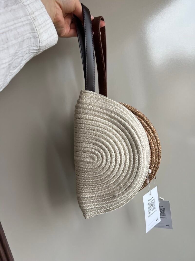 Clutchy White Wicker Hand-Bag