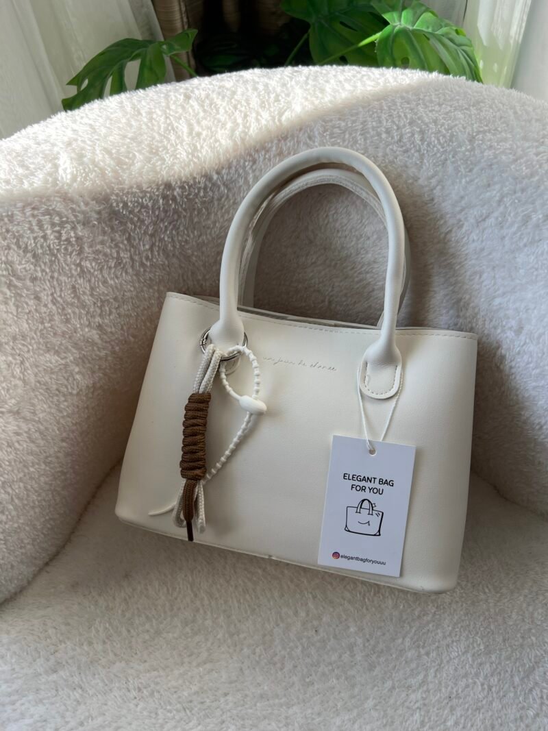 Zofy Creamy Bag + Charm