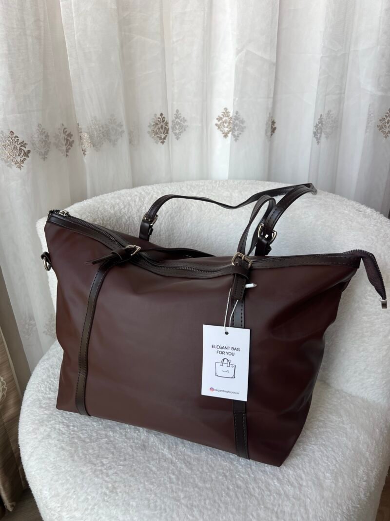 Martin Waterproof Brown Bag