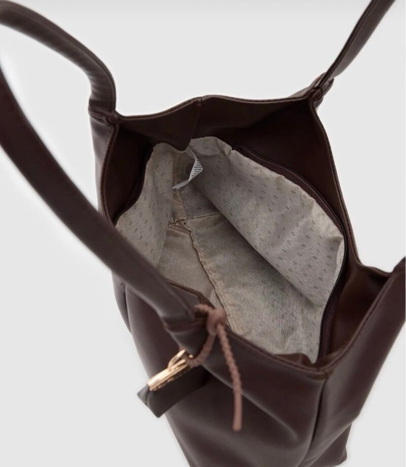 Vera Brown Bag + Charm