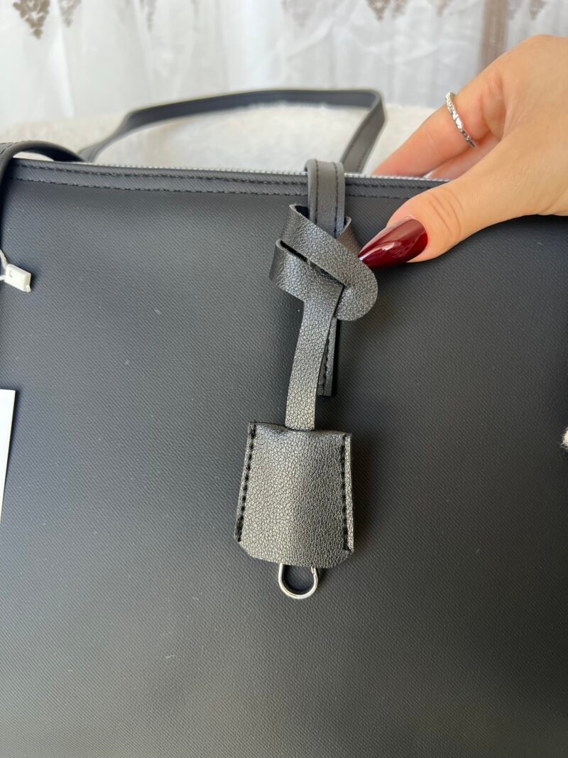 Palvina Black WaterProof Bag
